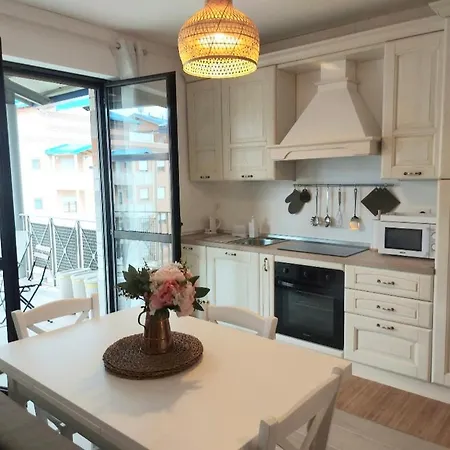 Incantevole Monolocale 4 Alba (Piedmont)