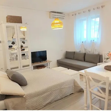 Incantevole Monolocale 4 Апартаменты