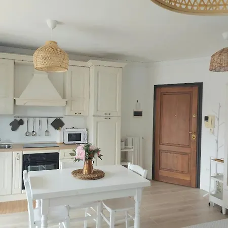 Incantevole Monolocale 4 Alba (Piedmont)